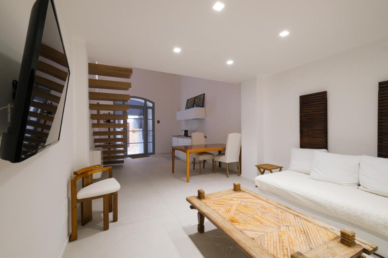 バーリOld Stone Houseアパートメント エクステリア 写真